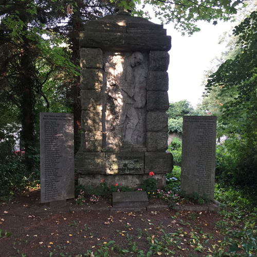 Denkmal-Panitzsch1